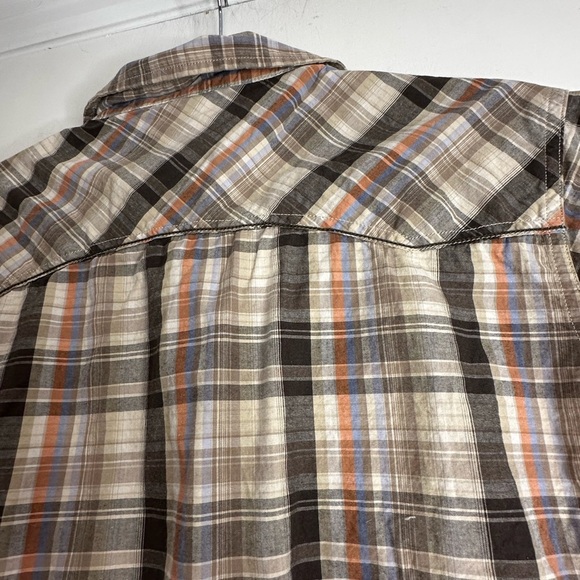 Urban Pipeline Mens Shirt  Large brown and orange plaid  Button Up. Pearl Snap. - Picture 14 of 16